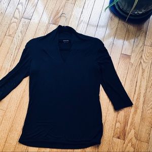 3/4 Sleeved V-neck Blouse